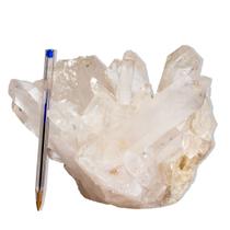 01 Drusa Cristal Natural Tam M 4,4 a 4,6Kg 15 a 25cm Tipo B 01 Drusa Cristal Natural Tam M 4,4 a 4,6Kg 15 a 25cm Tipo B