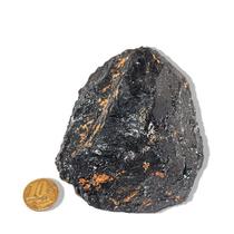 01 Turmalina Preta Pedra Natural 550 a 600g Média 10cm Tipo B 01 Turmalina Preta Pedra Natural 550 a 600g Média 10cm Tipo B