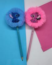 02 Lápis de escrever pompom Stich e Angel Dia dos Professores dia das crianças professora lembrancinha presente material
