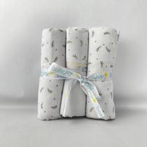 03 Cueiros Flanelado Grande 1mx80cm Estampado Enxoval Bebê