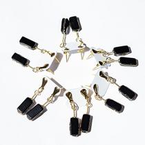 05 Brinco Pedra Obsidiana Negra Retângulo Ranhurado Dourado