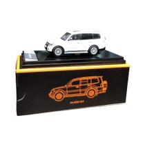 1/64 Liga Fundida Mitsubishi Pajero V97 Modelo Carro Clássico Nostalgia Adulto Presente Lembrança
