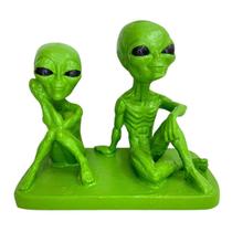 1 Escultura em Resina Mini Alienígena E.T Extraterrestres Duplo 1 Escultura em Resina Mini Alienígena E.T Extraterrestres Duplo