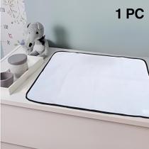1 Protetor de Colchão 100x70 Absorvente Lavável Branco com Borda Preta para Desfralde - Vila Flor 1 Protetor de Colchão 100x70 Absorvente Lavável Branco com Borda Preta para Desfralde - Vila Flor