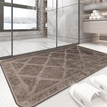 1 Tapete Banheiro Grego Grande Antiderrapante Ce Choco 50x80