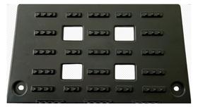 1 Tapete Pisante Inferior Do Estribo Caminhão Mb Axor