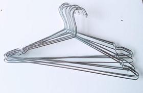 10 Cabides Adulto Cromado com Ponteira Transparente 10 Cabides Adulto Cromado com Ponteira Transparente