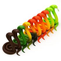 10 Cobra De Borracha Realista Serpente Naja Macia Pegadinha