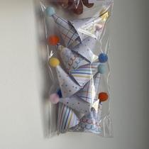 10 Mini Chapeuzinhos Pompom Decorativos Mix Parabéns Tem Festejo - Inspire sua Festa Loja 10 Mini Chapeuzinhos Pompom Decorativos Mix Parabéns Tem Festejo - Inspire sua Festa Loja