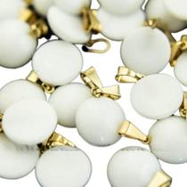 10 Mini Pingentes de Disco de Dolomita Branca com Pino Dourado - Atacado