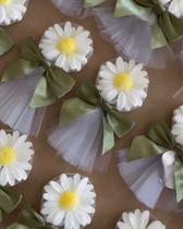 10 mini velas margaridas lembrancinhas com tule alongado