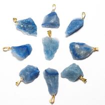 10 Pingentes de Pedrinha de Quartzo Azul Bruto Natural com Pino Dourado para Atacado