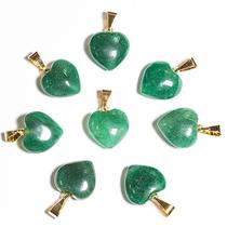 10 Pingentes Mini Coração de Quartzo Verde Natural com Pino Dourado - Atacado