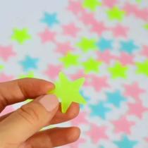 100 Adesivos Coloridos Estrelas De Plástico Que Brilham No Escuro Para Decoração Quarto Diversão Neon 100 Adesivos Coloridos Estrelas De Plástico Que Brilham No Escuro Para Decoração Quarto Diversão Neon