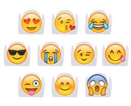 100 Forminha para Doce modelo petala personalizada com Aplique - Emoticon emoji