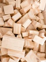 100 Retalhos Peças Pedaços de Madeira Pinus Variadas para Artesanato DIY - Matarazzo Decor