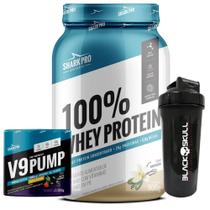 100% Whey Protein - 900g + V9-Pump Pre Workout - Pré Treino - 300G - Shark Pro + Coq. Black