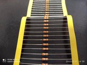 10000x Resistor 39k 1/4w 5%