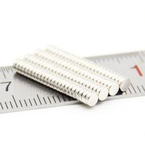 100pcs. Imã De Neodímio 3x1 Redondo Pequeno 3mm X 1mm N35