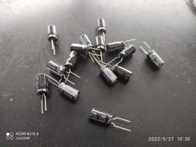 100x Capacitor Eletrolítico 100uf/25v 105 6,3x11mm Cheng