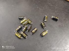 100x Capacitor Eletrolítico 220uf/16v 105 6,3x11mm Ost