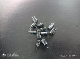 100x Capacitor Eletrolítico 470uf/16v 105 8x11mm Pre