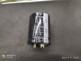100x Capacitor Eletrolítico 470uf/400v Garra 85º 35x45mm