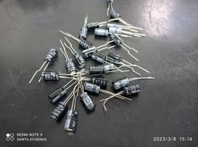 100x Capacitor Eletrolitico 4,7uf/160v 85º 6,3x11mm Epcos