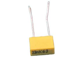 100x Capacitor Poliester 33nf/63v = 33k/63v 10% 5mm