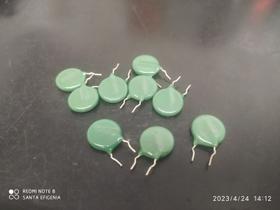 100x Varistor 14d751k = S14k460v 14mm 460v Pre