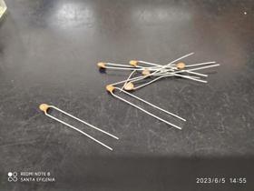 10x Capacitor Ceramico 2,7pf/50v