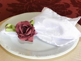 12 Guardanapos Mesa POSTA Tecido Jacar Adamascado BRANCO 12 Guardanapos Mesa POSTA Tecido Jacar Adamascado BRANCO