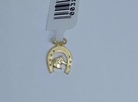 1360684 Pingente Berloque Ouro 18k Pequeno Ferradura Com Cavalo 1360684 Pingente Berloque Ouro 18k Pequeno Ferradura Com Cavalo