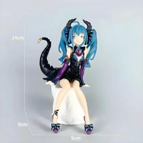 14cm Fofo Miku Dragão Empregada Anime Figura De Ação Menina Pequeno Diabo Sentado Macarrão Rolha