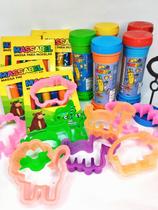 15 Massinha de Modelar + 15 Bolha de Sabão + 30 CortadorPara KitFesta Aniversario