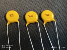 1x Capacitor Ceramico 22pf/5kv Epox 10mm Thomson 1x Capacitor Ceramico 22pf/5kv Epox 10mm Thomson