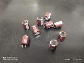 1x Capacitor Eletrolitico 330uf/35v 105 10x13mm Pre