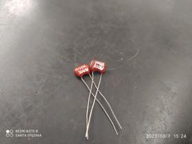 1x Capacitor Mica Prata 390pf/100v 10% Icl 1x Capacitor Mica Prata 390pf/100v 10% Icl