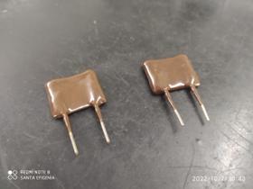 1x Capacitor Mica Prata 4,8nf/500v = 4k8/500v 5% S/Marcação