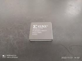 1x Circuito Integrado Xc3030-pc84bkj Xc3030 Plcc Xilinx