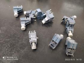 1x Conector Fibra Otica Hfbr-2533z = R-2533z Avago 1x Conector Fibra Otica Hfbr-2533z = R-2533z Avago