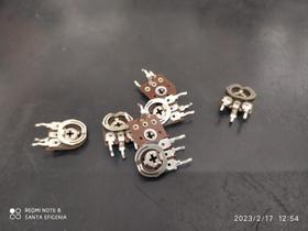 1x Trimpot 47k Vertical 14mm