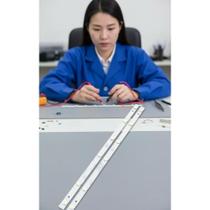 2 Barras LED 28" 3V 7 LEDs p/ TV PH28N91 2 Barras LED 28" 3V 7 LEDs p/ TV PH28N91