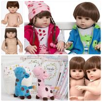 2 Bebe Reborn Gêmeos Girafinha Sapinho Acessórios Pode Banho 2 Bebe Reborn Gêmeos Girafinha Sapinho Acessórios Pode Banho