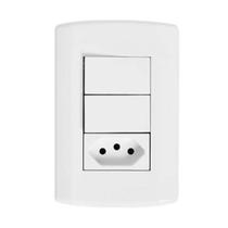 2 Interruptores Simples + Tomada 2P+T 20A com Placa - Pluzie