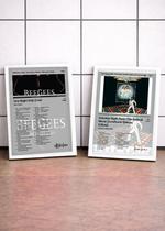 2 Quadros Bee Gees One+Satur C/ Vidro, Moldura Branca Tam:A4 2 Quadros Bee Gees One+Satur C/ Vidro, Moldura Branca Tam:A4