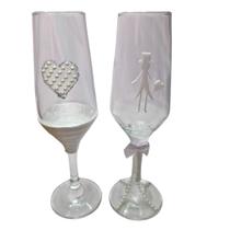 2 Taças Vidro Casal Presente Noivos Amor Brinde Casamento 2 Taças Vidro Casal Presente Noivos Amor Brinde Casamento