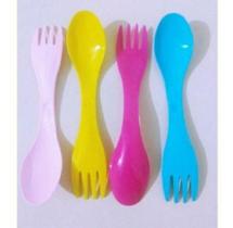 2 Talheres Colher/Garfo 2 em 1 para Bebê Cores Sortidas - CDI Plastic