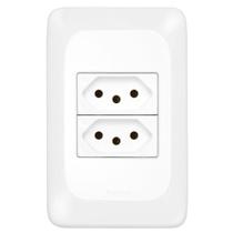 2 Tomadas 2p+t 10 Ampères 4x2 - Lgx303 - Pial 2 Tomadas 2p+t 10a 4x2 Pial Pop - Lgx303 - Pial 2 Tomadas 2p+t 10 Ampères 4x2 - Lgx303 - Pial 2 Tomadas 2p+t 10a 4x2 Pial Pop - Lgx303 - Pial