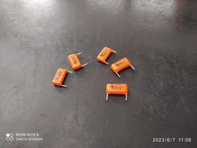 200x Capacitor Poliester 47nf/250v = 47k/250v 5% 10mm 200x Capacitor Poliester 47nf/250v = 47k/250v 5% 10mm